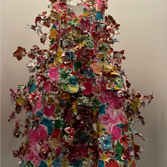 Meet your Posher, Sarah - Picture 3 of 4